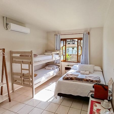 Quarto Aconchego 345 Ao Lado Alles Park Помероди Екстериор снимка